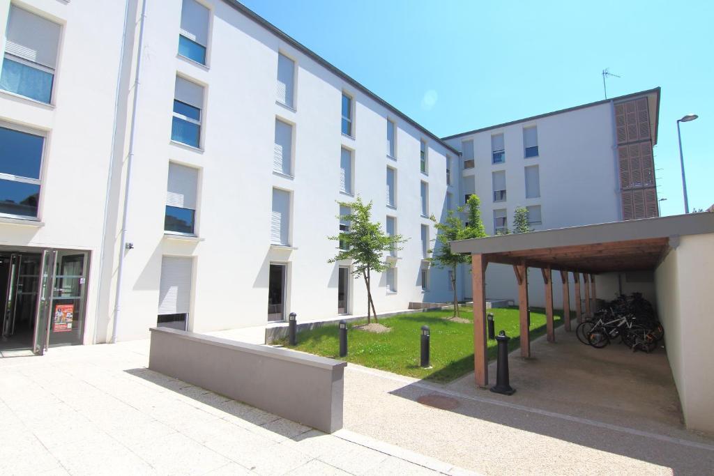 Residence Hoteliere Laudine Reims Ngoại thất bức ảnh